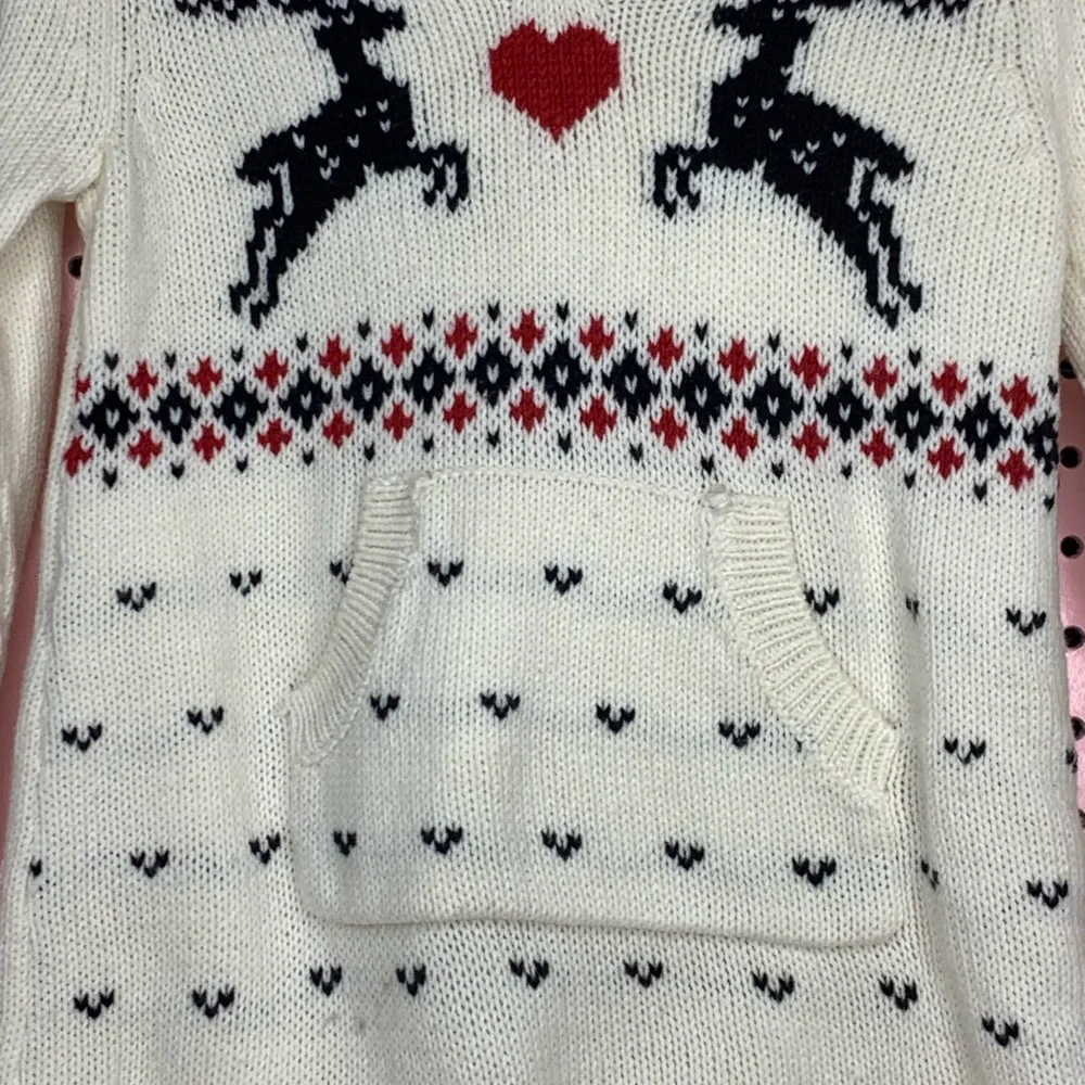 Gap Sweater Tunic/ Dress. Size 2t. Holiday Sweater Dress. Great Condition.